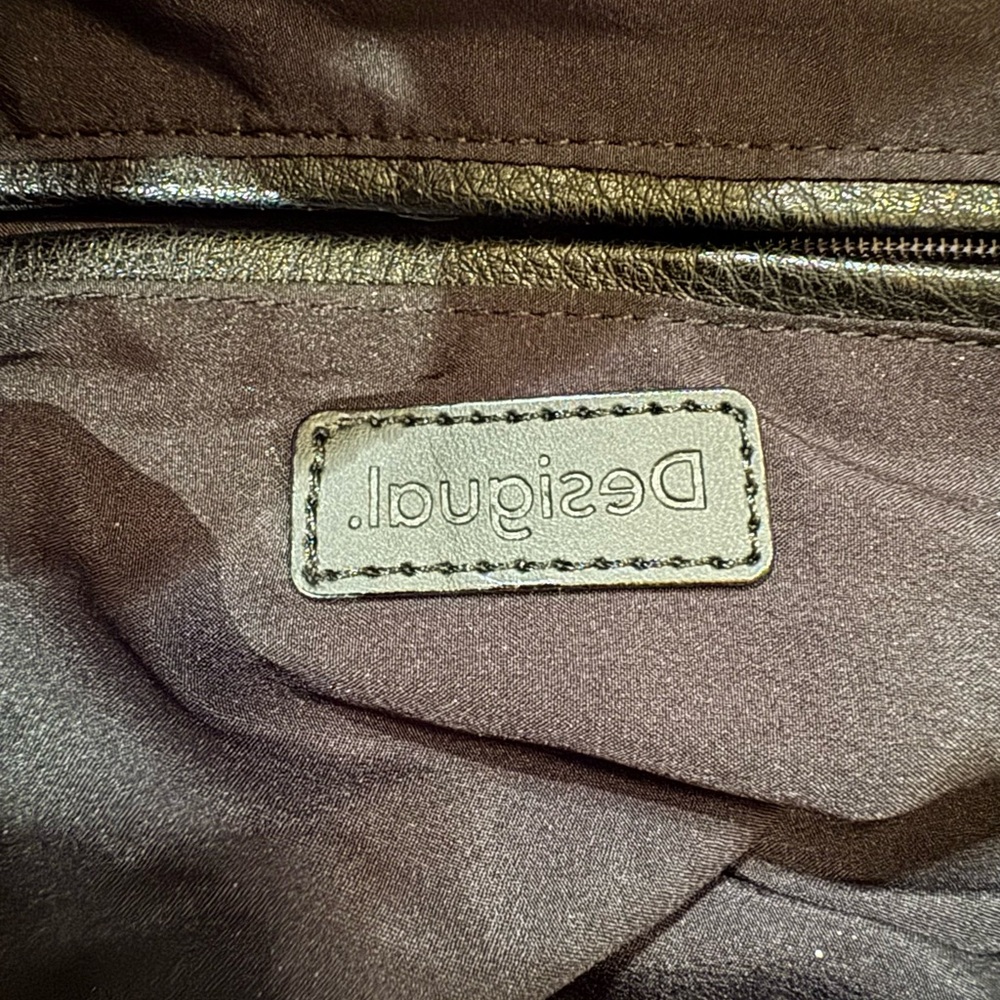 Desigual pleated bag black cream red nwot original owner - Picture 6 of 9